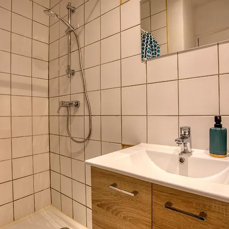 Proche Centre Apartment *