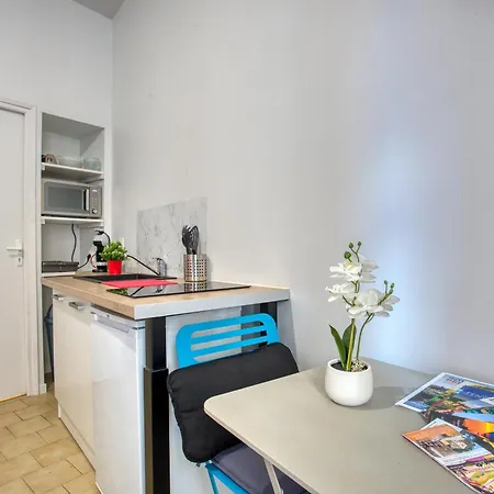 Proche Centre Appartement *