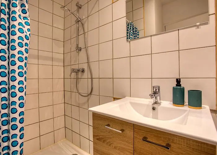 Proche Centre Apartman *