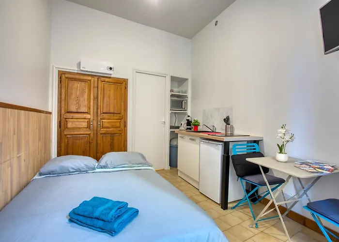 Proche Centre Apartman *